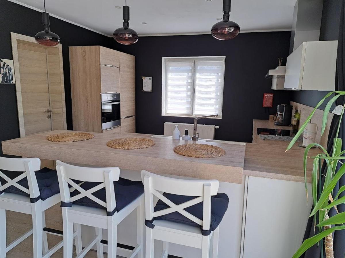 Gite Rural "L'Anseromia" Dinant Extérieur photo
